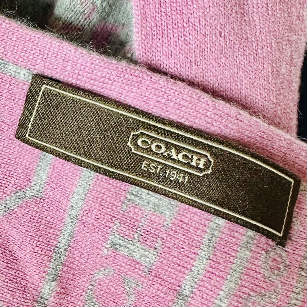 EUC Coach Wool/Angora/Cashmere Pink & Gray Reversible Long Winter Scarf - Picture 7 of 7
